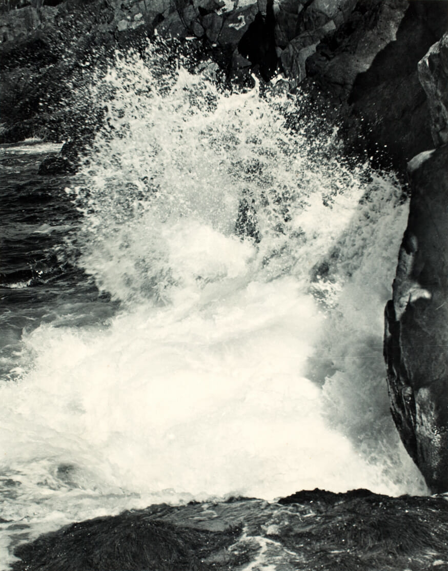 Pocket Wave. Artist: Warner Taylor. Medium: photograph.